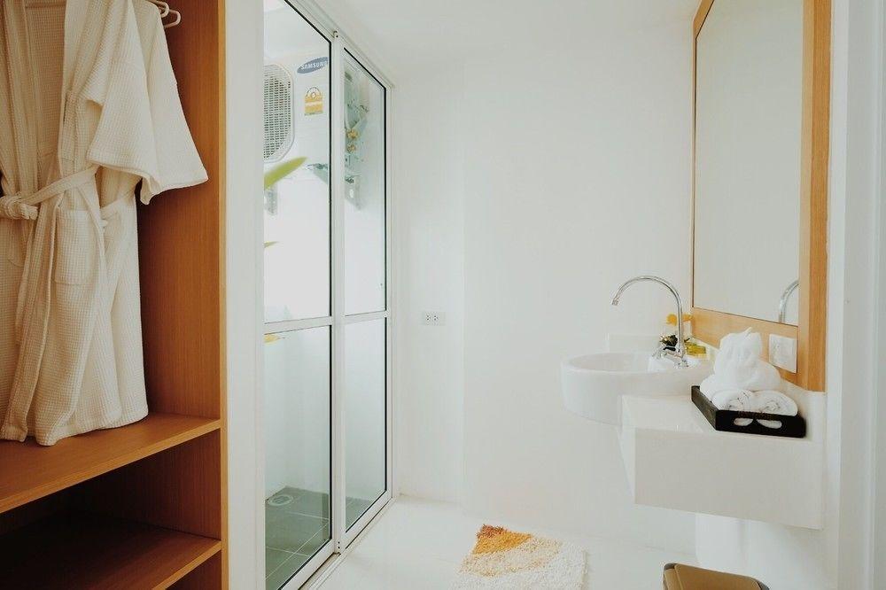 Modern Thai Suites Пхукет Экстерьер фото